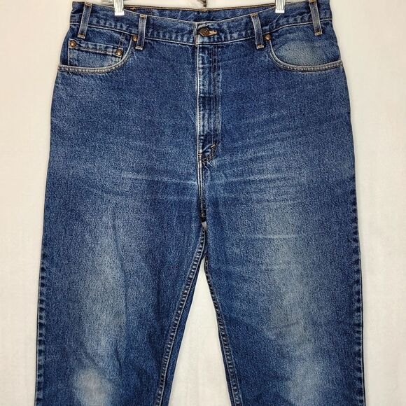 Vintage 90s Levi's Orange Tab Relaxed Fit Jeans Size 38 x 34 - Picture 2 of 9